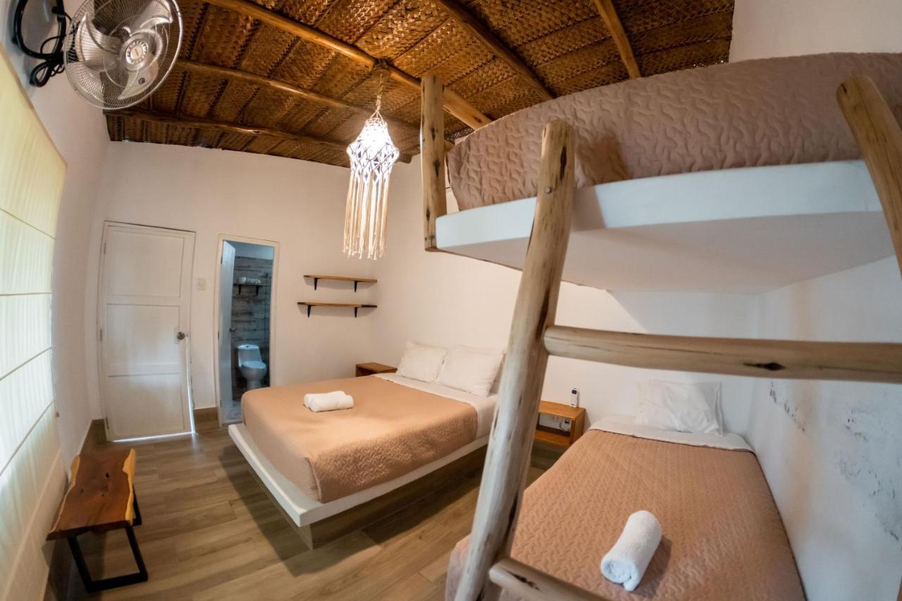 Hotel Boutique Beso De Sal Колан Экстерьер фото