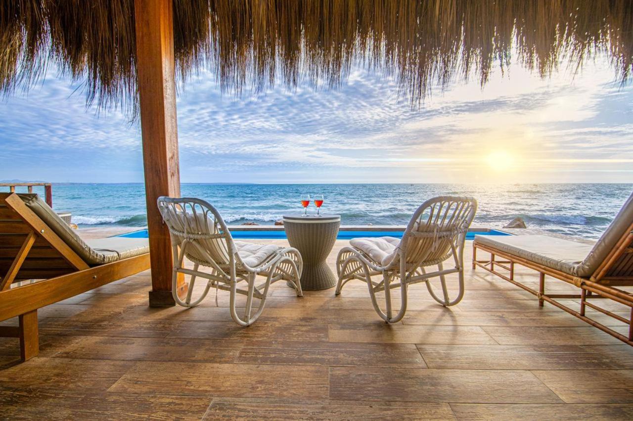 Hotel Boutique Beso De Sal Колан Экстерьер фото